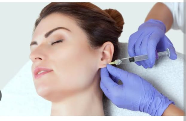 Ear Lobe Repair treatment services with best dermatologist i.e. Dr Meghana Rane at andheri west mumbai